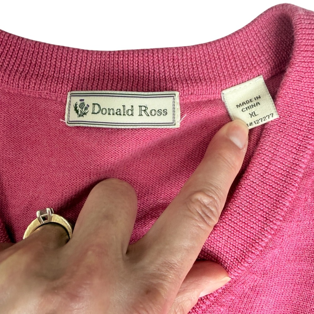 Merino Wool V-Neck Sweater Mens XL Raspberry Red Classic Old Money Quiet Luxury - Picture 2 of 12
